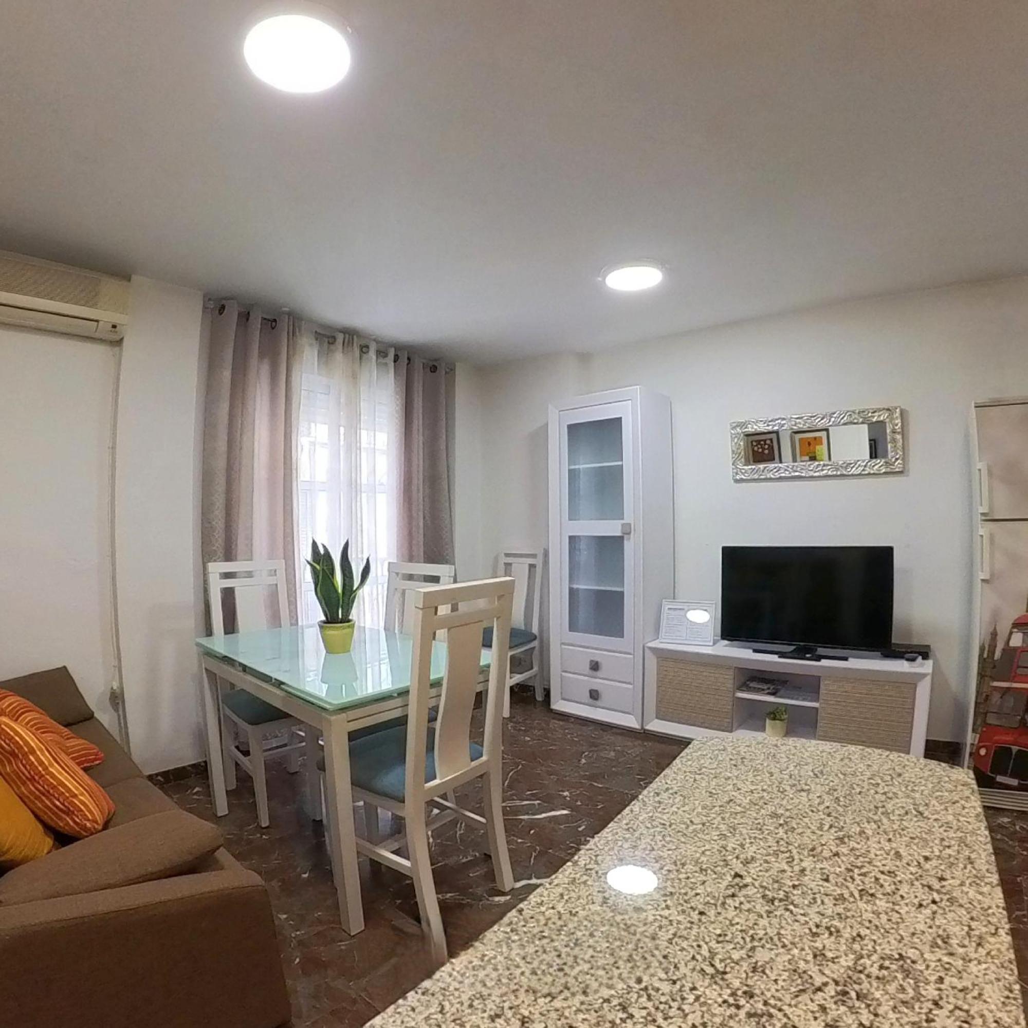 Garcia Requena Apartment *