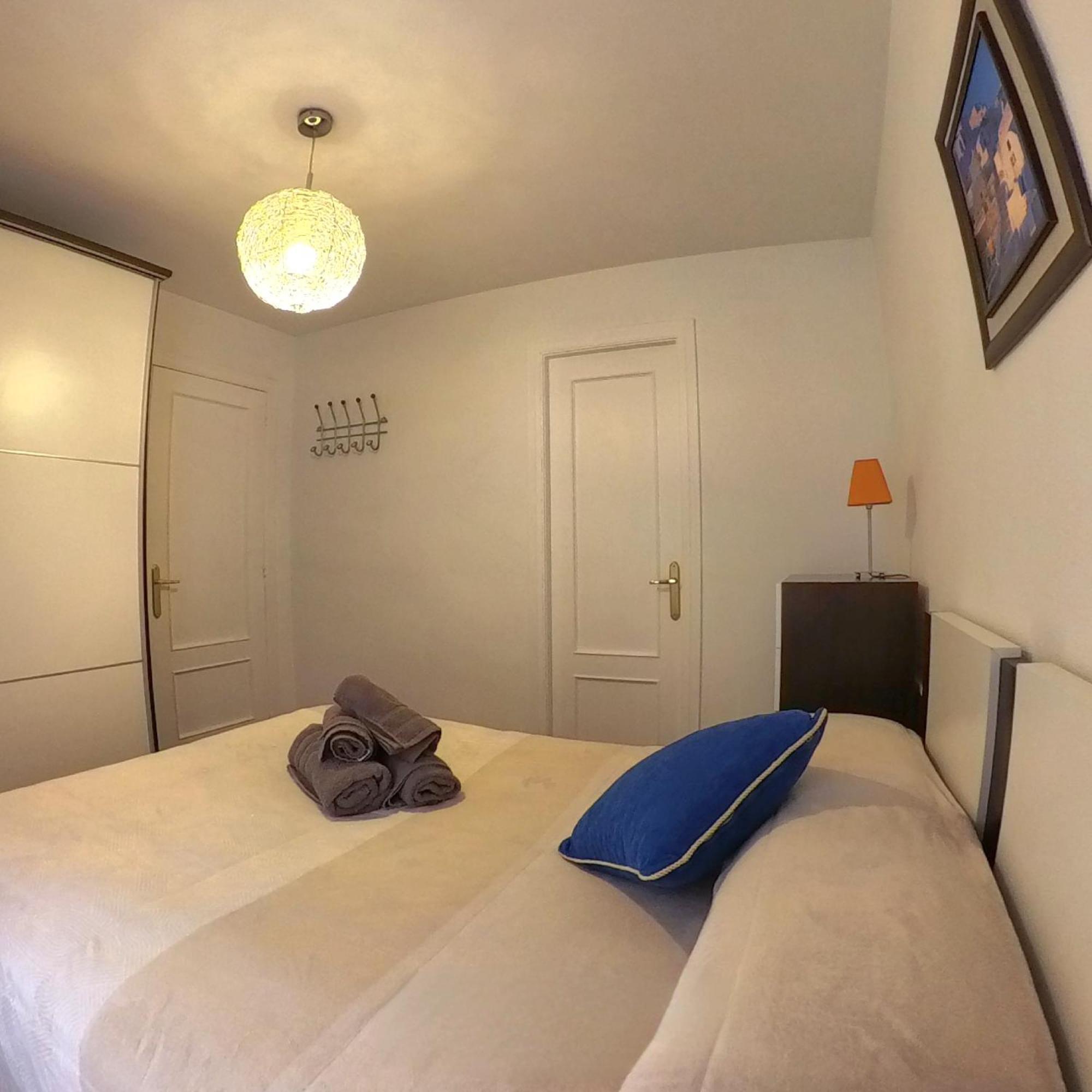 Garcia Requena Apartment